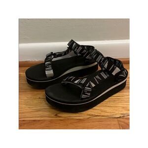 Teva Flatform Black and White Platform Sandals size 8